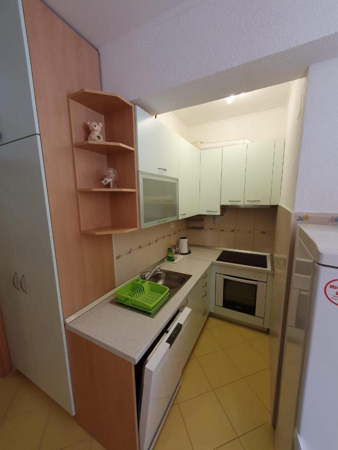 Bugenvilija Duće Exteriör bild
