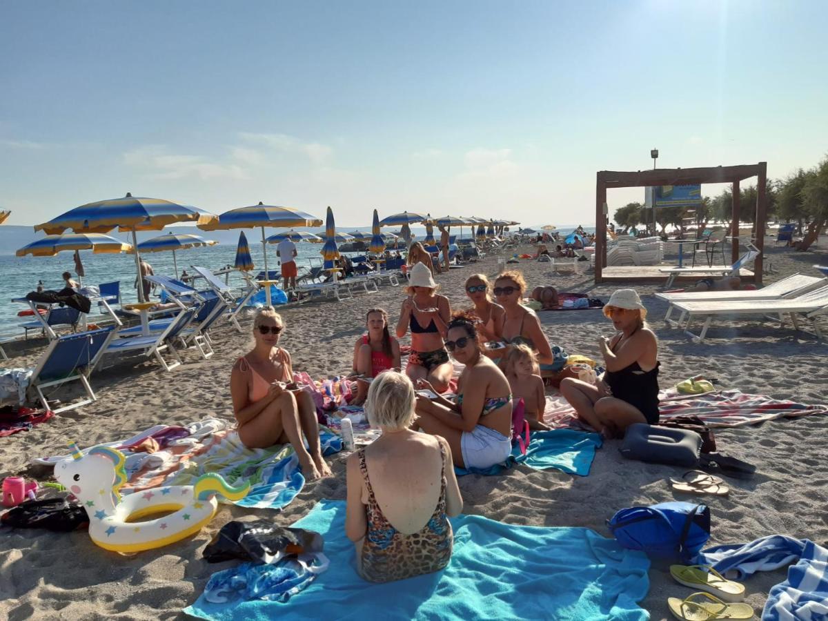 Bugenvilija Duće Exteriör bild