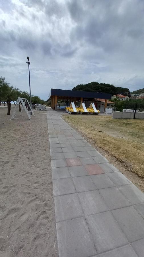 Bugenvilija Duće Exteriör bild